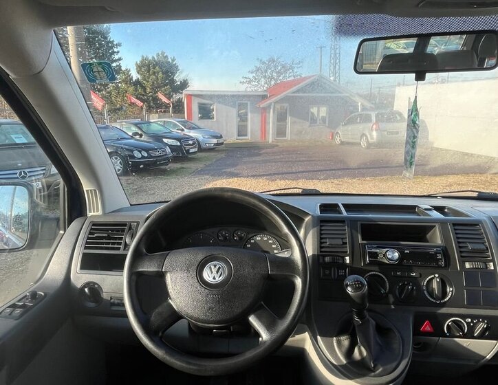 Volkswagen Caravelle 20