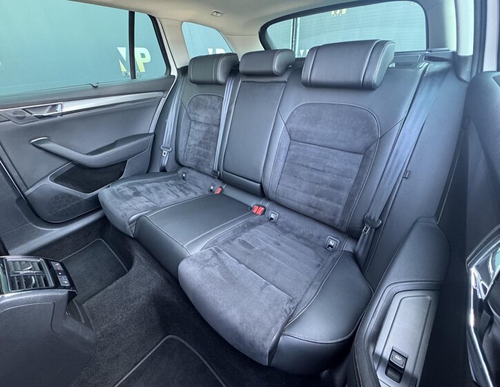 Škoda Superb Kombi 2,0 l 200 kw