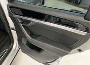 Volkswagen Touareg 26