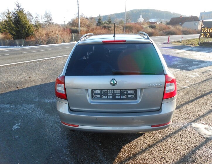 Škoda Octavia Kombi 1,6 l 77 kw