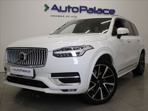 Volvo XC90 SUV / Terénní 2,0 l 173 kw