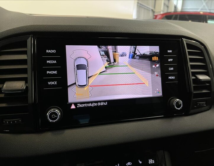 Škoda Karoq SUV 1,5 l 110 kw