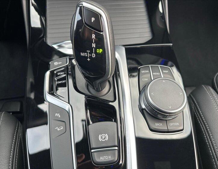 BMW X3 SUV 2,0 l 185 kw