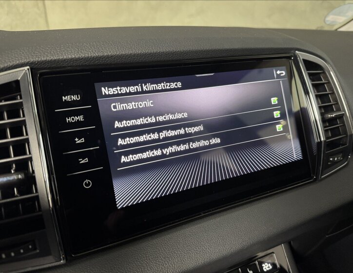 Škoda Karoq SUV 2,0 l 110 kw