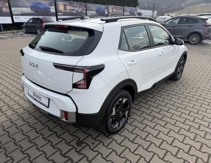KIA Stonic CUV 998,0 74 kw