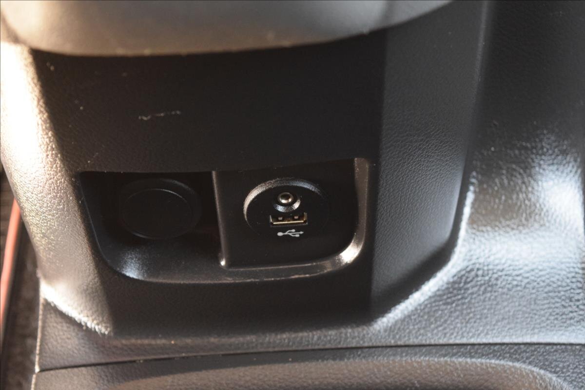 Nissan NV200 MPV 1,6 l 81 kw