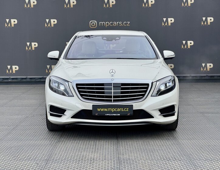 Mercedes-Benz Třídy S 2