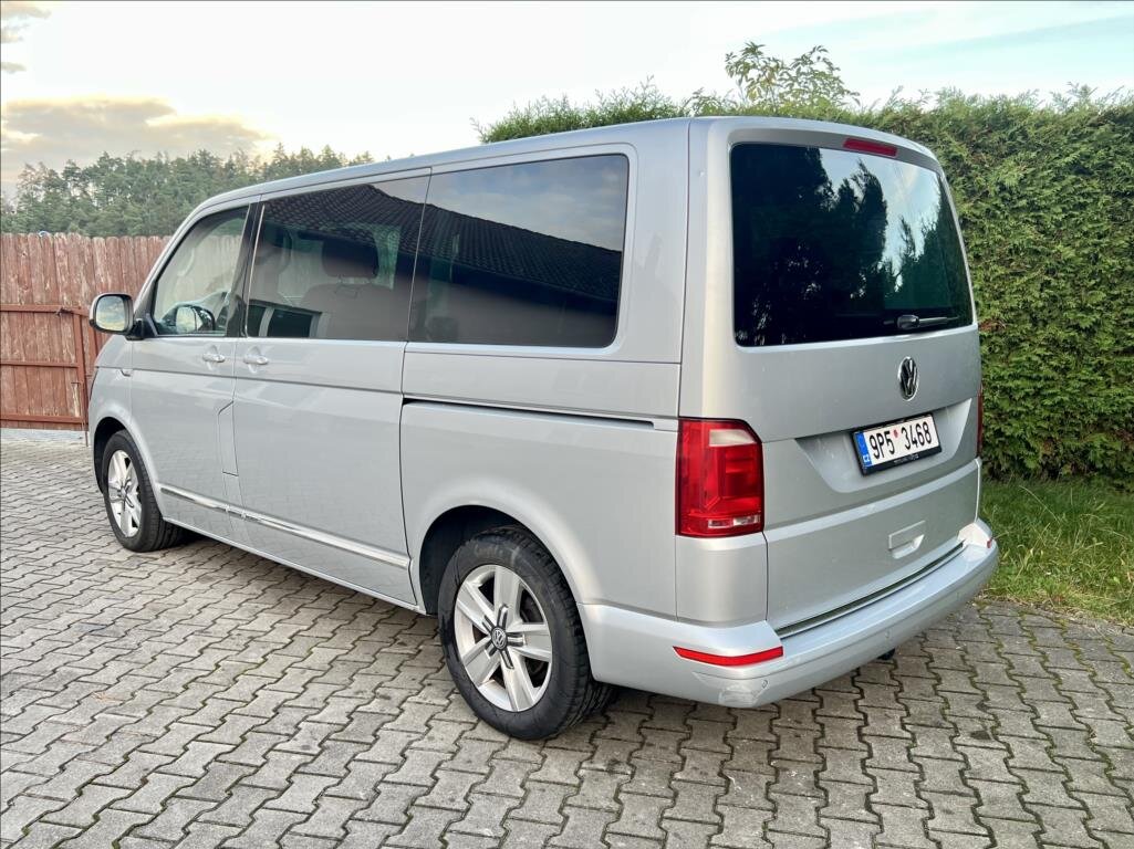 Volkswagen Multivan VAN / Minibus 2,0 l 150 kw