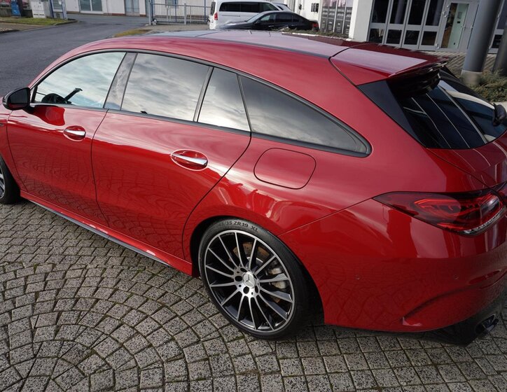Mercedes-Benz CLA 4