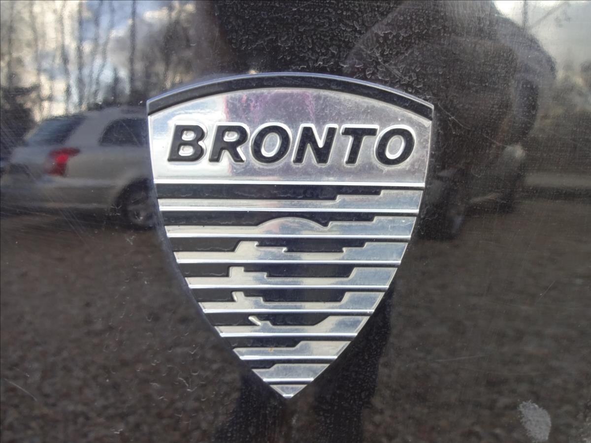 Lada Niva Kombi 1,7 l 61 kw