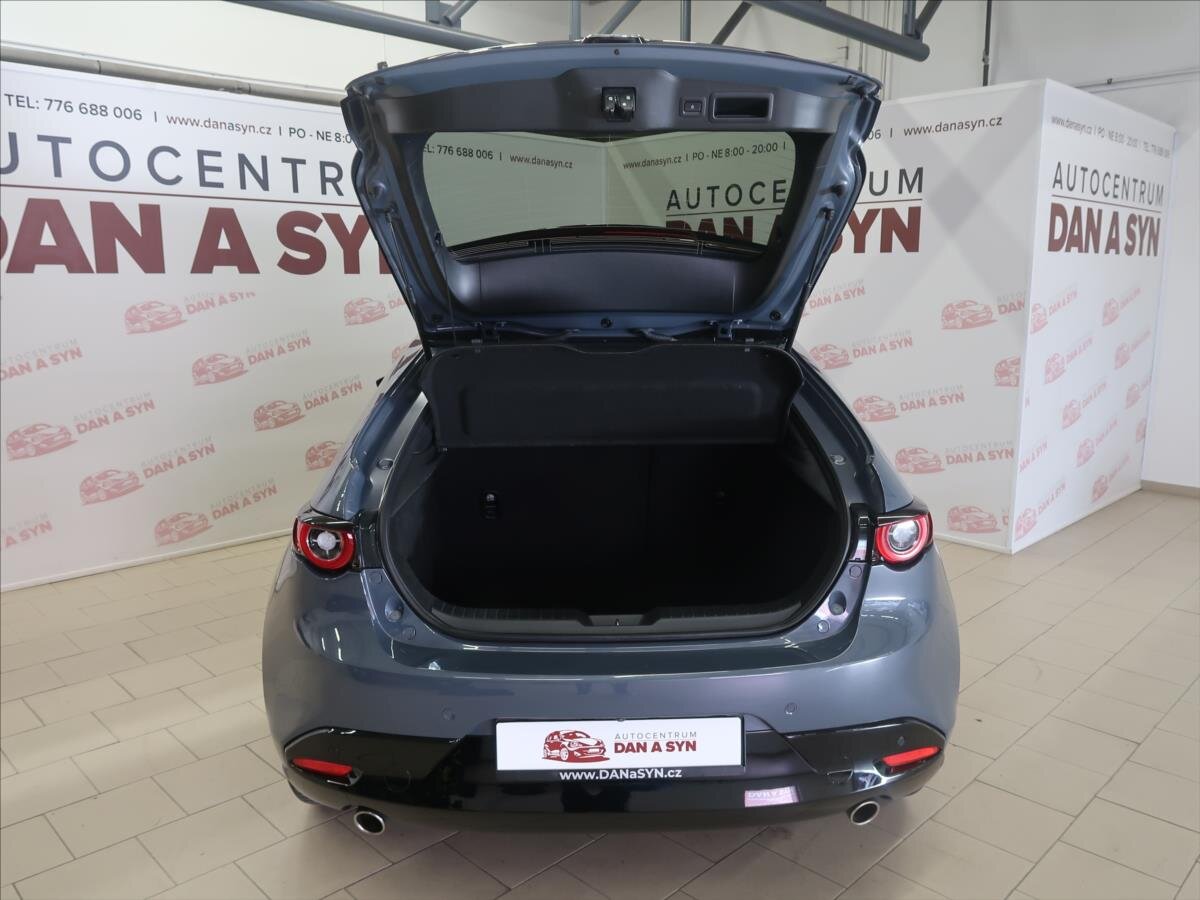 Mazda 3 Hatchback 2,0 l 110 kw