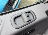 Ford Transit Sklápěč 2,0 l 121 kw