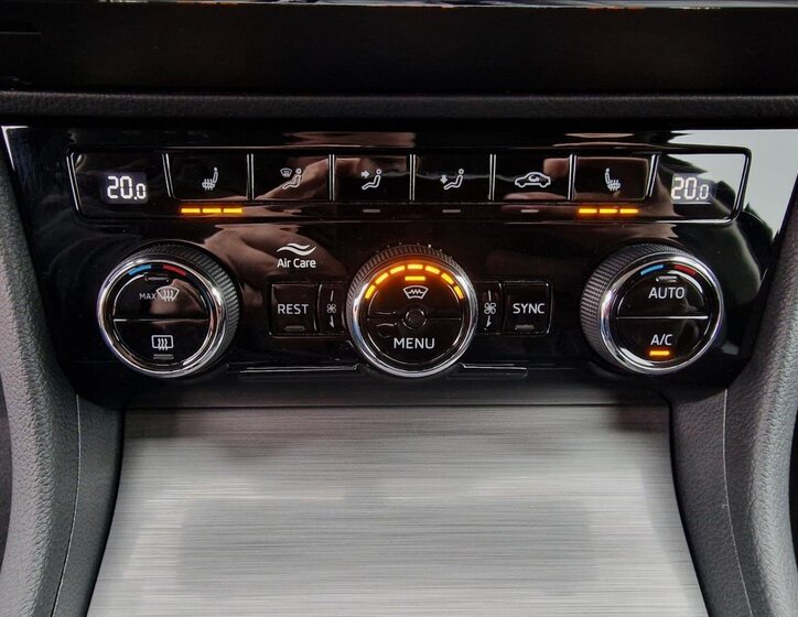 Škoda Superb Kombi 2,0 l 110 kw