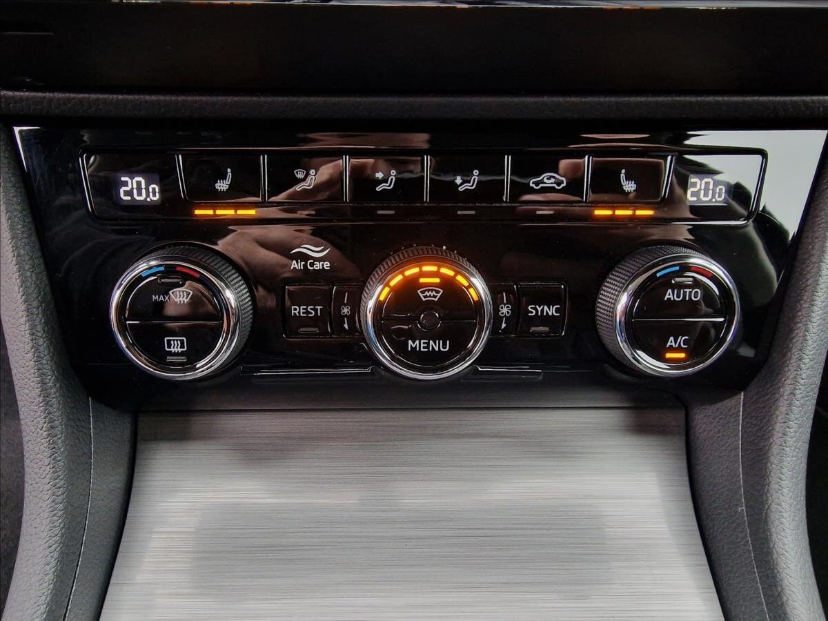 Škoda Superb Kombi 2,0 l 110 kw