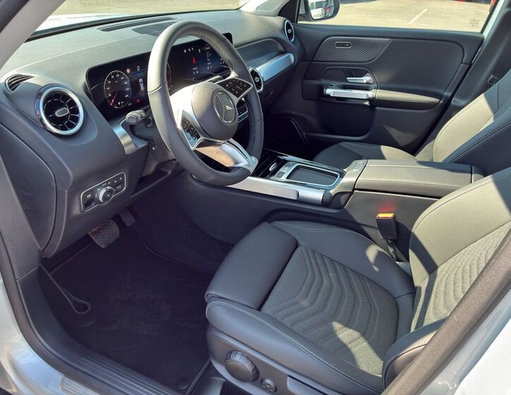 Mercedes-Benz GLB SUV / Terénní 2,0 l 85 kw