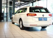 Volkswagen Passat 24