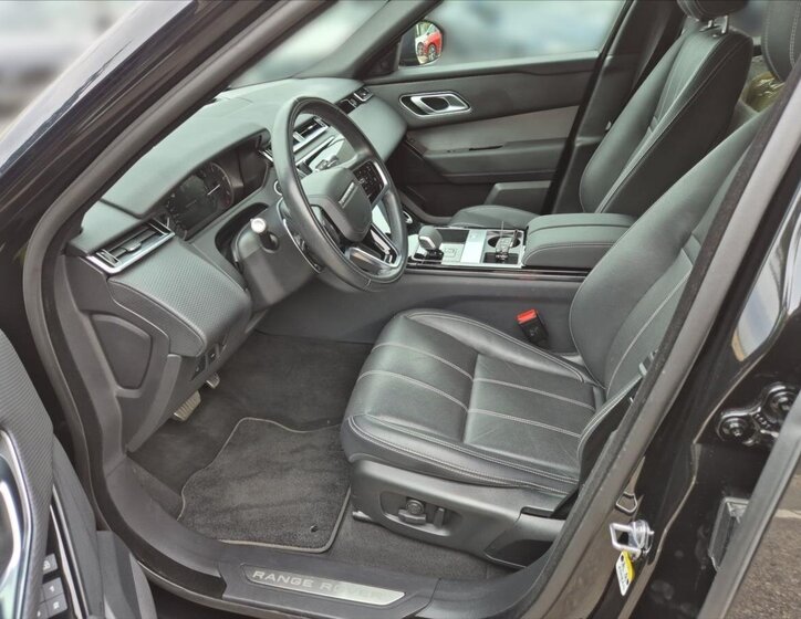 Land Rover Range Rover Velar SUV 2,0 l 150 kw