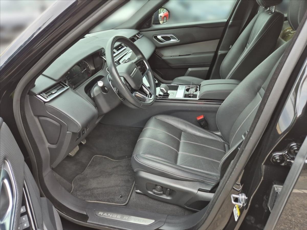 Land Rover Range Rover Velar SUV 2,0 l 150 kw