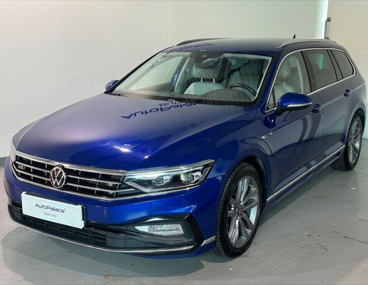 Volkswagen Passat 1