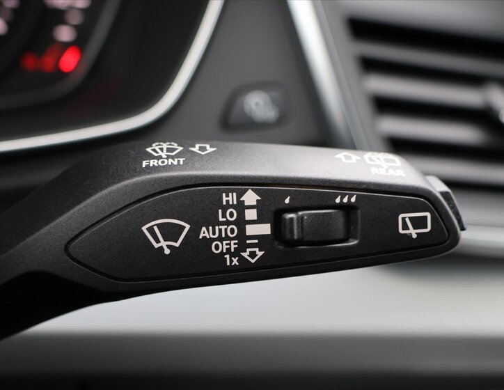 Audi Q5 SUV 2,0 l 185 kw