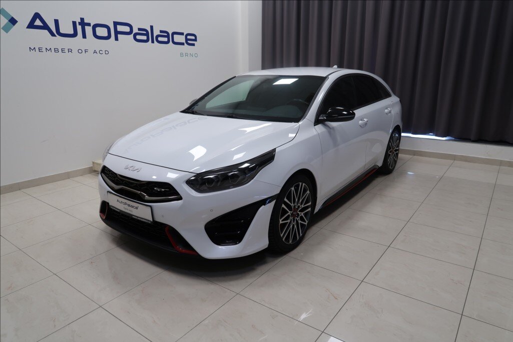 KIA ProCeed Kombi 1,6 l 150 kw