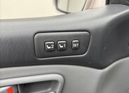 Toyota Land Cruiser SUV / Terénní 4,2 l 150 kw