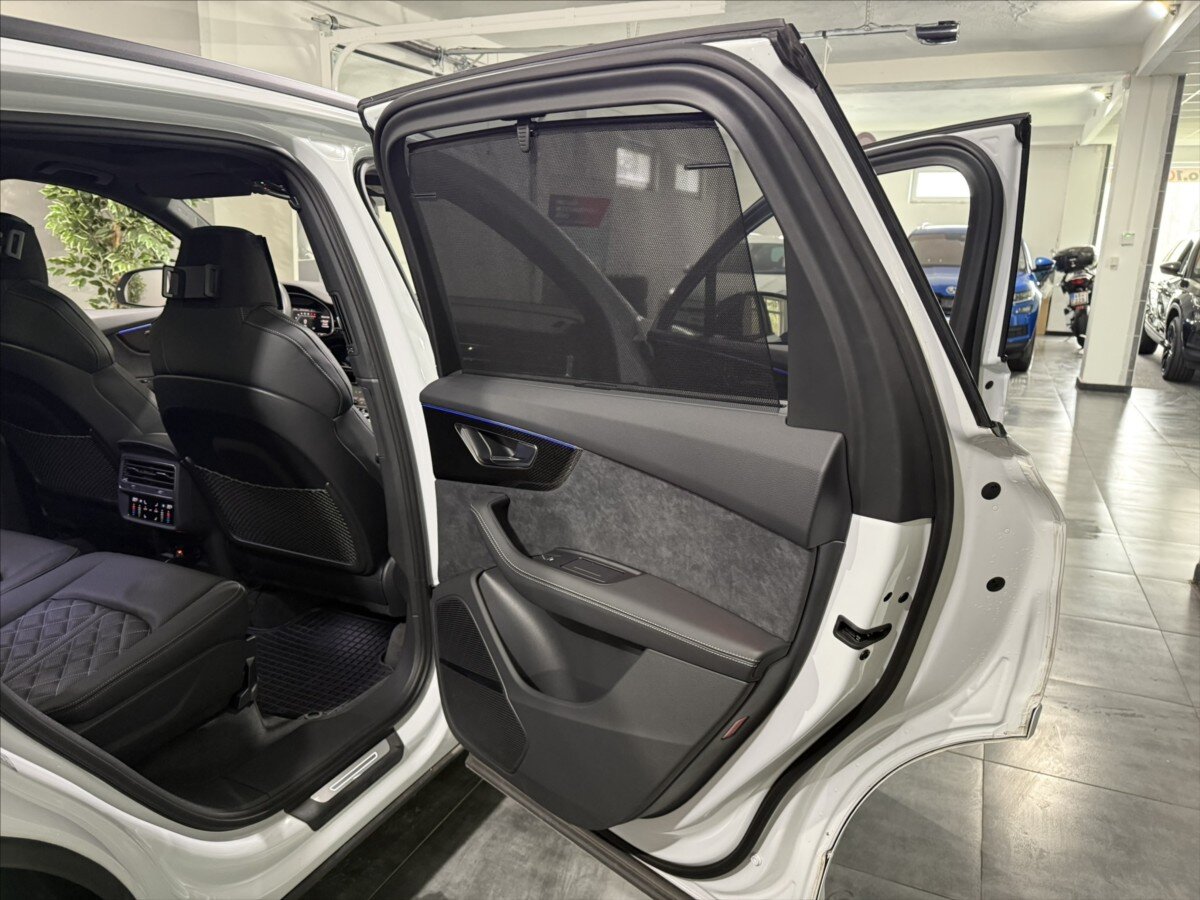 Audi SQ7 SUV / Terénní 4,0 l 373 kw