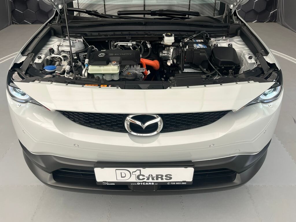 Mazda MX-30 SUV / Terénní 0,0 107 kw