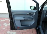 Volkswagen Touran 13