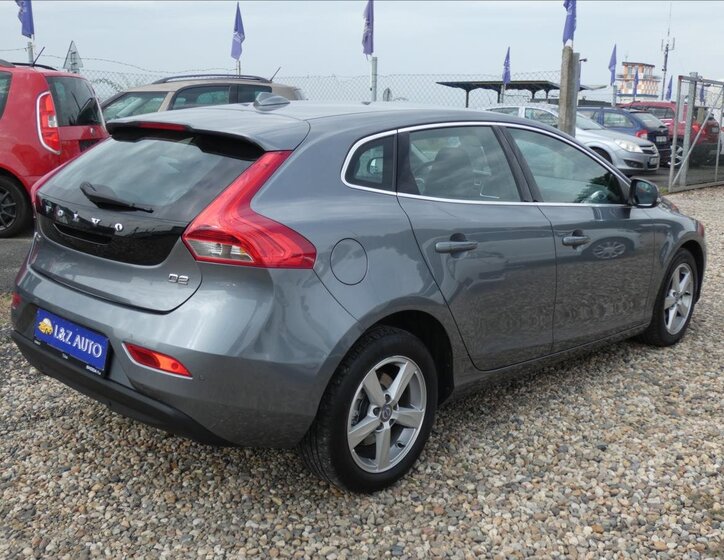 Volvo V40 Hatchback 2,0 l 88 kw