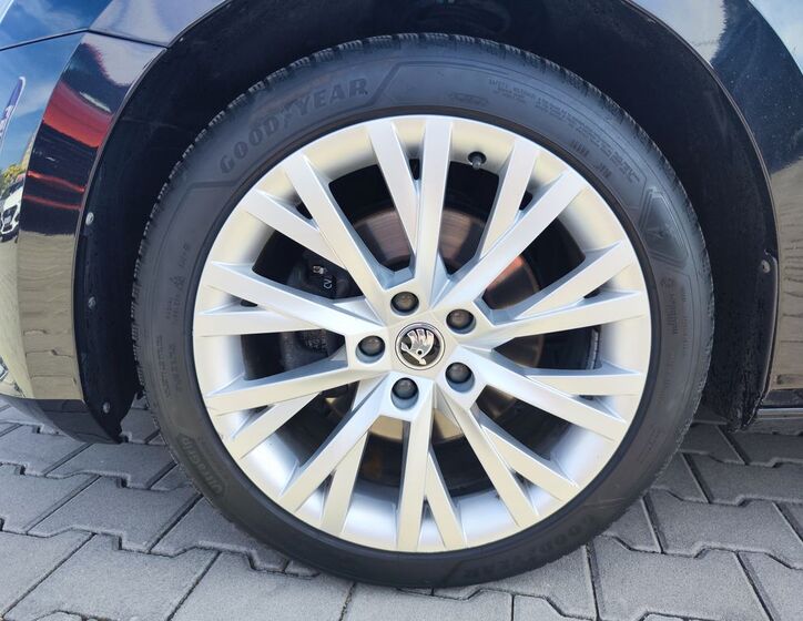Škoda Superb 35