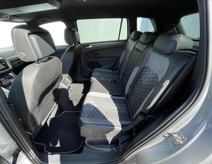 Volkswagen Tiguan 16