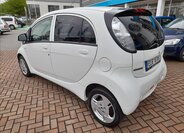 Mitsubishi Ostatní Hatchback 0,0 35 kw