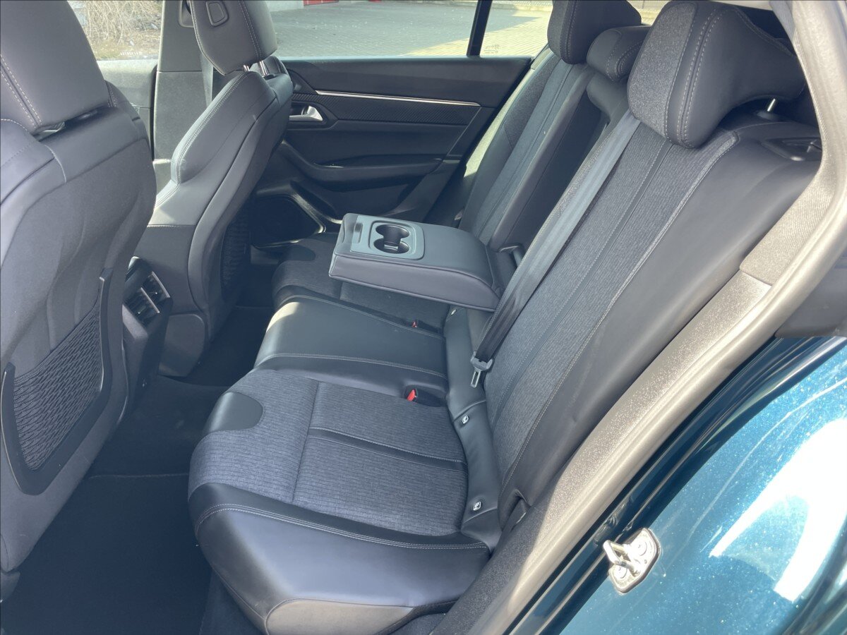 Peugeot 508 Kombi 2,0 l 120 kw