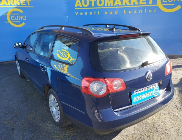 Volkswagen Passat Kombi 2,0 l 103 kw