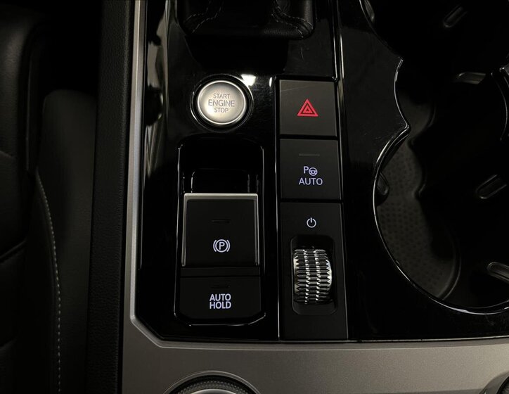 Volkswagen Touareg 19