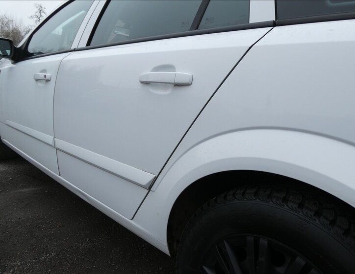 Opel Astra Kombi 1,7 l 74 kw