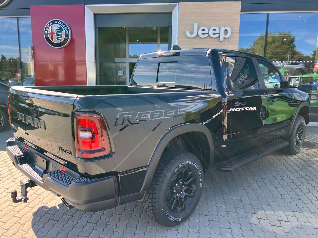 Dodge RAM Pick-up 3,0 l 313 kw
