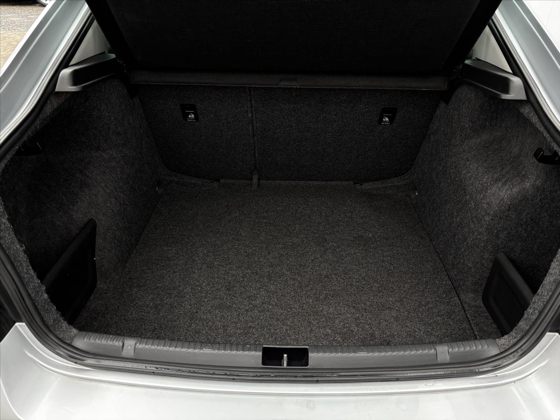 Škoda Rapid Liftback 1,2 l 63 kw