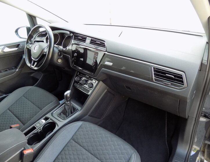 Volkswagen Touran 15