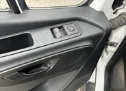 Mercedes-Benz Sprinter 9