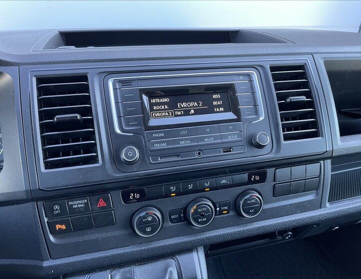 Volkswagen Caravelle Ostatní 2,0 l 110 kw