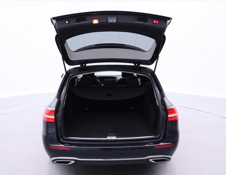 Mercedes-Benz Třídy E 9