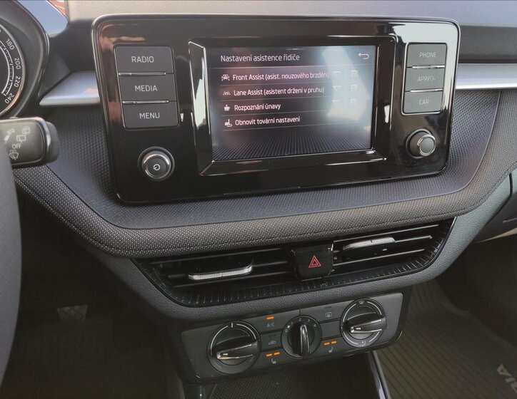 Škoda Fabia Hatchback 999,0 70 kw