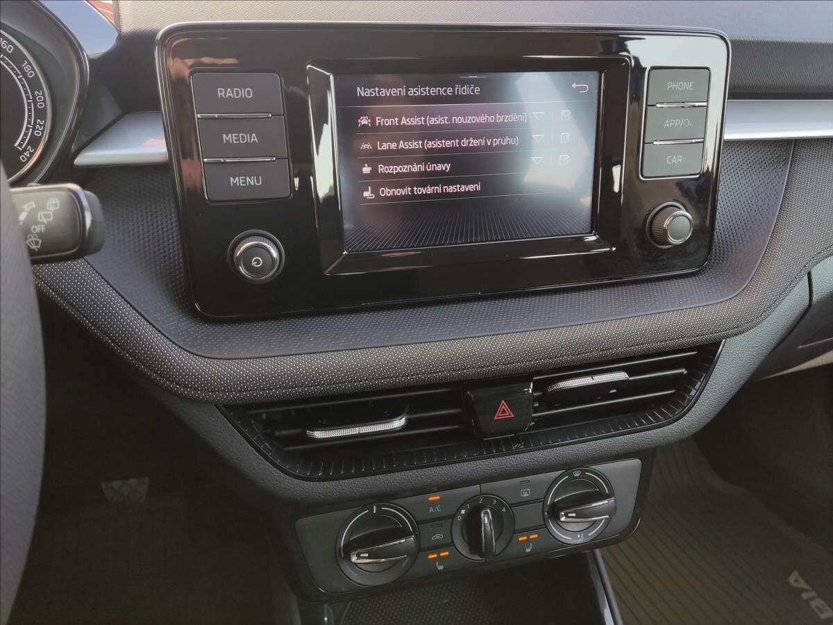 Škoda Fabia Hatchback 999,0 70 kw