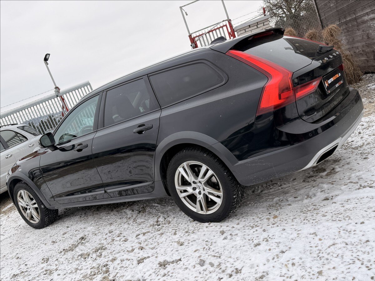 Volvo V90 Kombi 2,0 l 184 kw