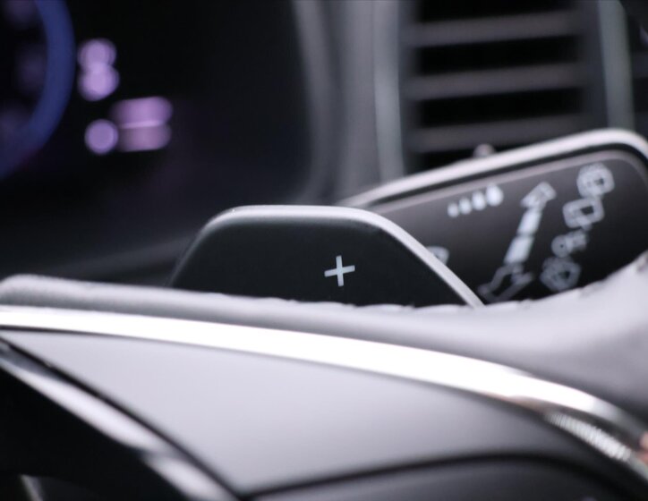 Škoda Karoq SUV / Terénní 2,0 l 110 kw