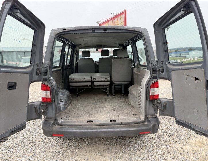 Volkswagen Transporter MPV 2,0 l 75 kw