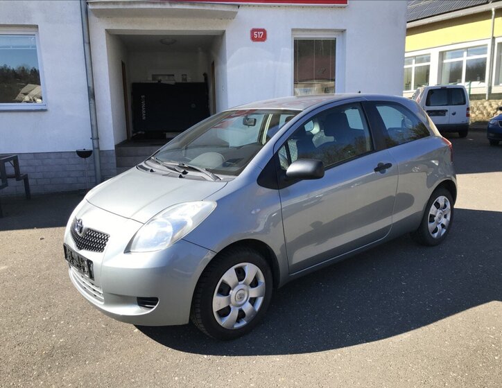 Toyota Yaris Hatchback 998,0 51 kw