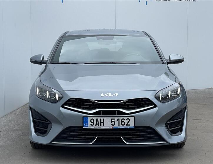 KIA ProCeed 21